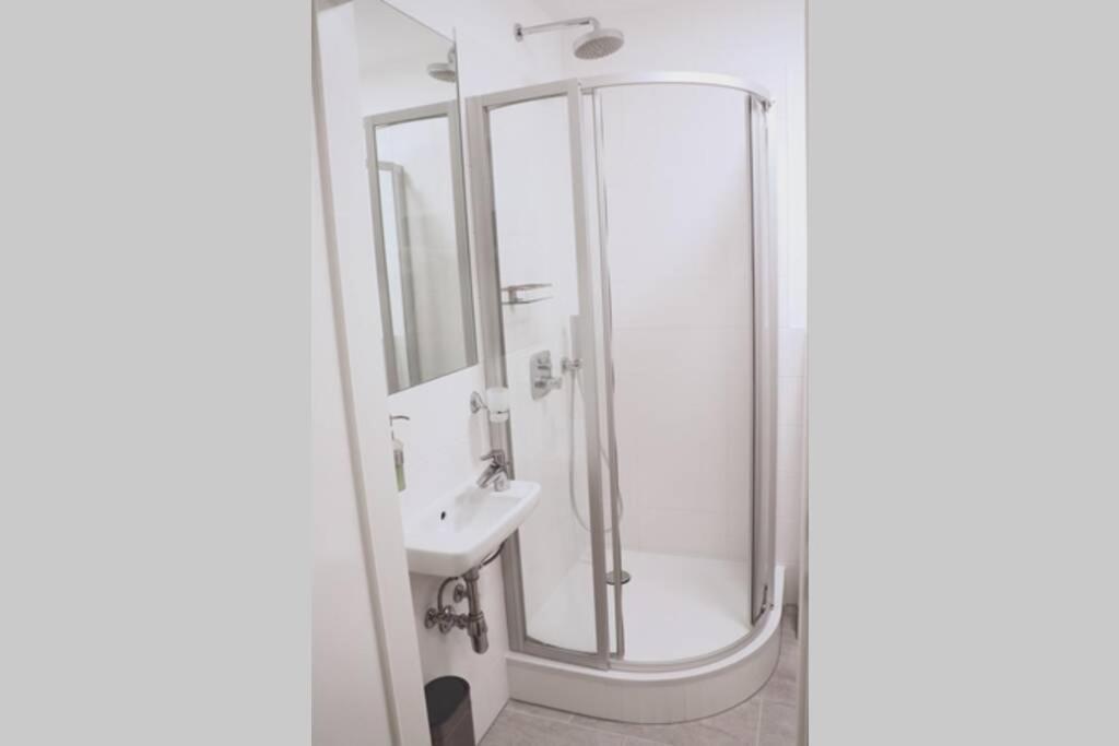 וינה Luxury Design Apartment מראה חיצוני תמונה